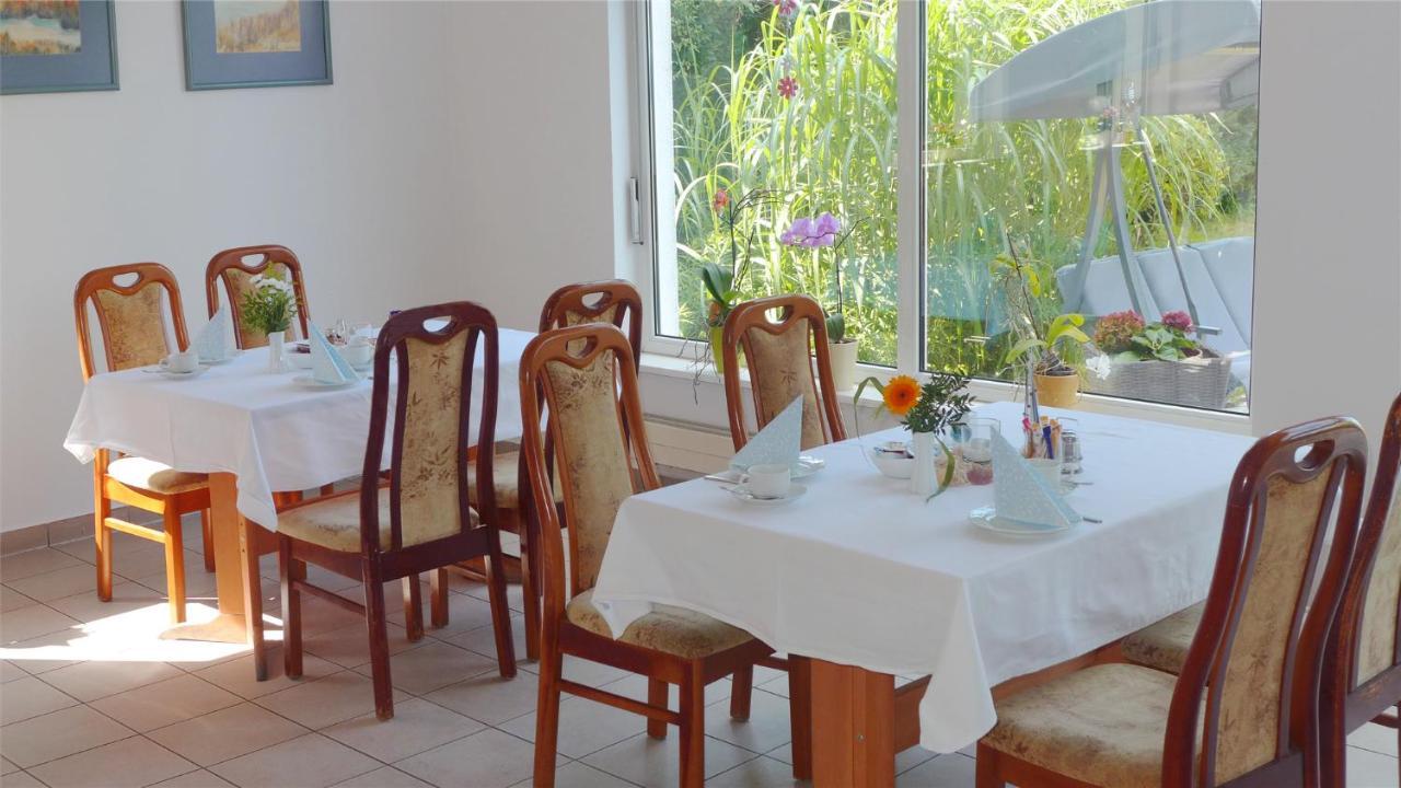 Pension Am Bodden Ribnitz-Damgarten Bagian luar foto